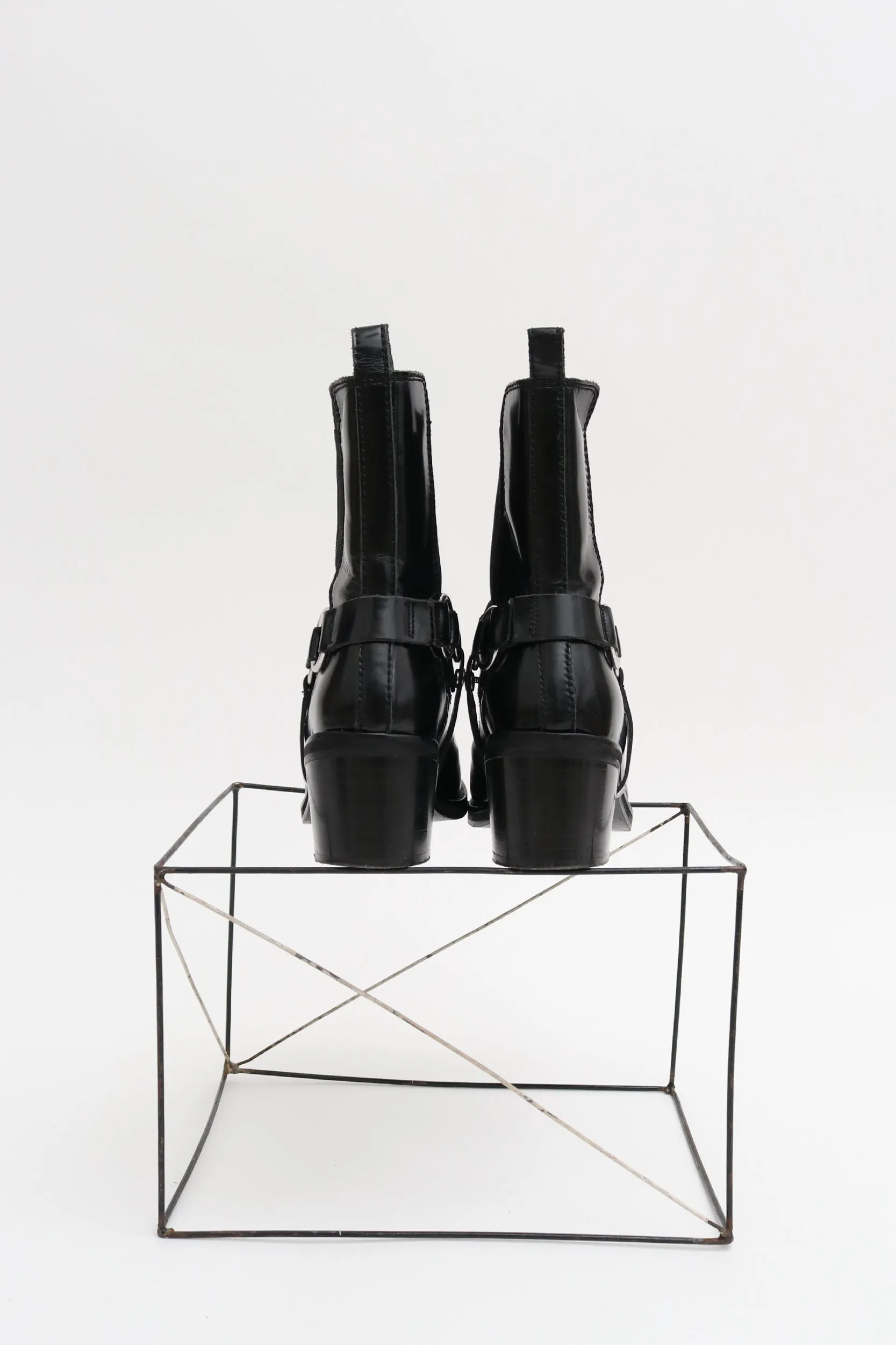 BLACK GLOSS COWBOY BOOTS