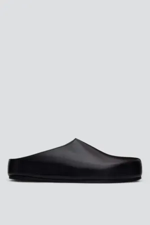Black M Wearing Clog